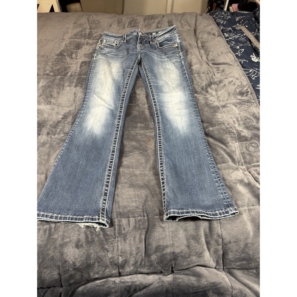 Miss Me Women's straight boot, cut Medium-Wash Bling-Pockets Denim Jeans Sz 30